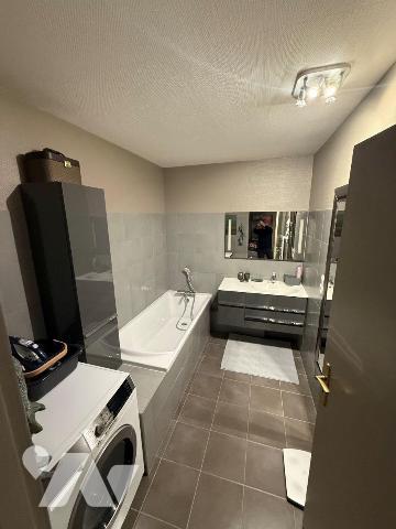 Dunkerque centre ville à proximité de toutes les commodités, superbe appartement en duplex dans...