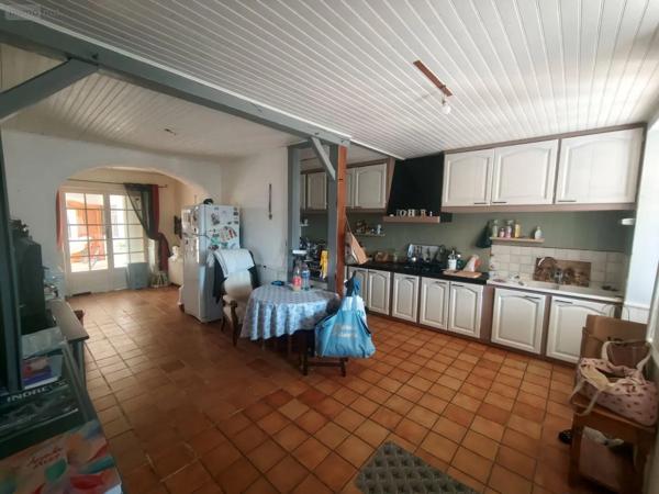 Achat - Maison Mézières-en-Brenne 36290 5 pièces 143 m 2 1253 m 2