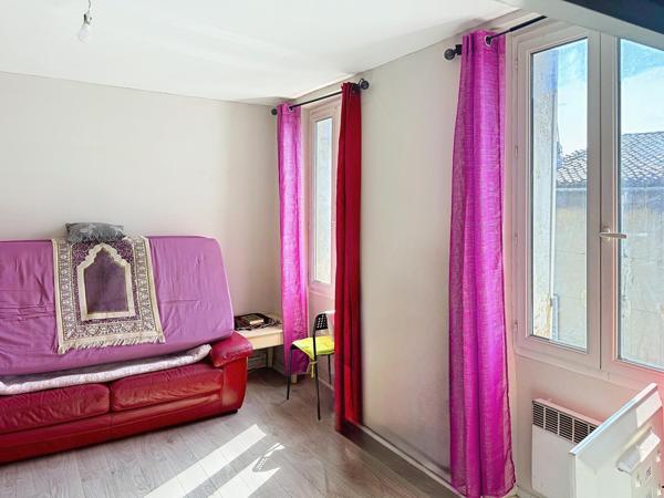 T2 LOUÉ POUR INVESTISSEMENT LOCATIF BD ROMIEU PROX JOLIETTE & TRAM NORD