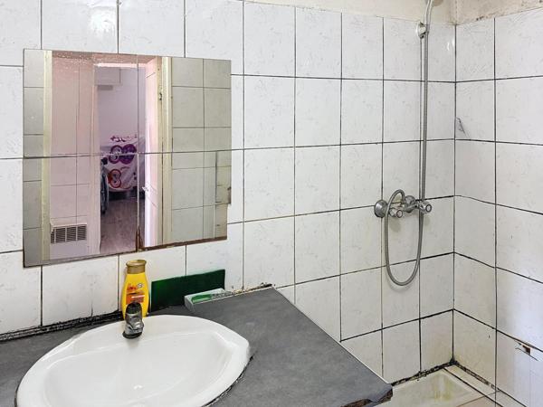 T2 LOUÉ POUR INVESTISSEMENT LOCATIF BD ROMIEU PROX JOLIETTE & TRAM NORD