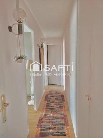 3 pièces rénové, balcon filant, vue imprenable