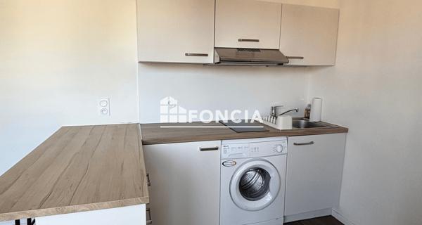 Location Studio meublé 27.9 m² - Plaisir 78370
