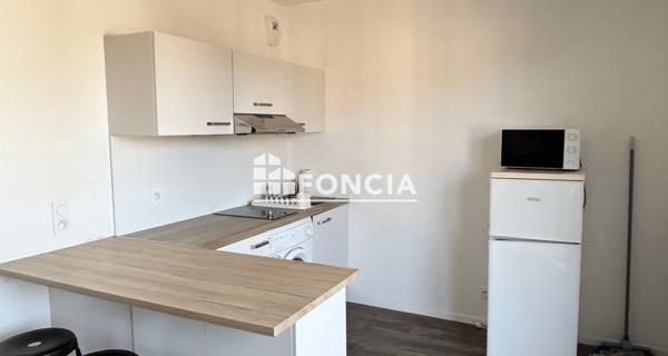 Location Studio meublé 27.9 m² - Plaisir 78370