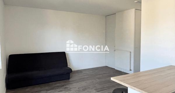 Location Studio meublé 27.9 m² - Plaisir 78370
