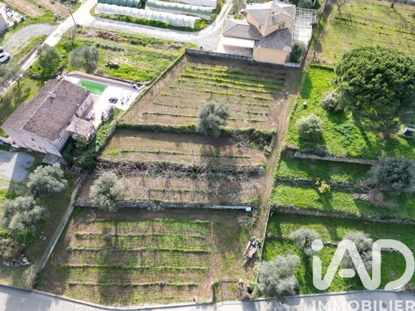 Terrain à vendre 1 660 m² Carros