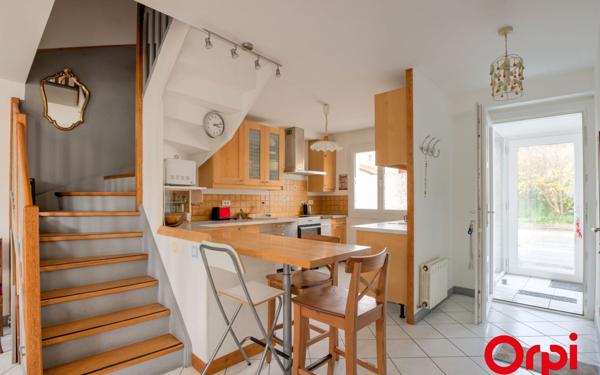 Maison à vendre    5 pièces • 93,50 m2 Miribel