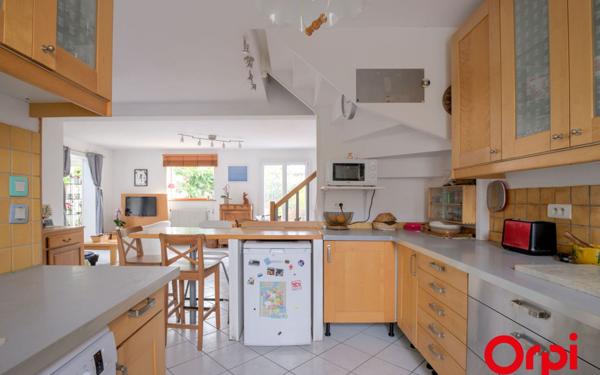 Maison à vendre    5 pièces • 93,50 m2 Miribel