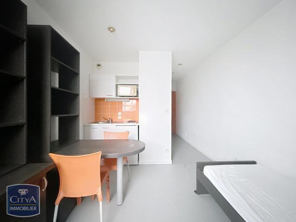 Appartement à vendre 1 pièce 18m² Nîmes (30000)