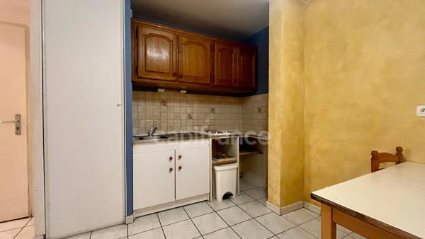 A vendre : Appartement 2 pièces de 36m2 avec balcon et cave dans un cadre d'exception en plein coeur de MANIGOD (74) - Vue montagnes