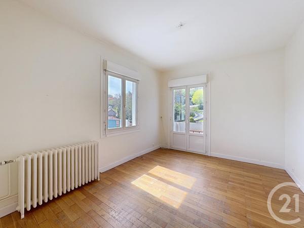 Appartement F4 à vendre  5 pièces - 85,56 m2 CHADRAC - 43