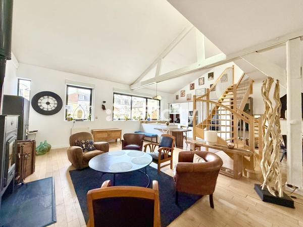 Loft 4 pièces - 150 m²