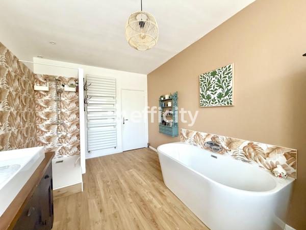 Loft 4 pièces - 150 m²