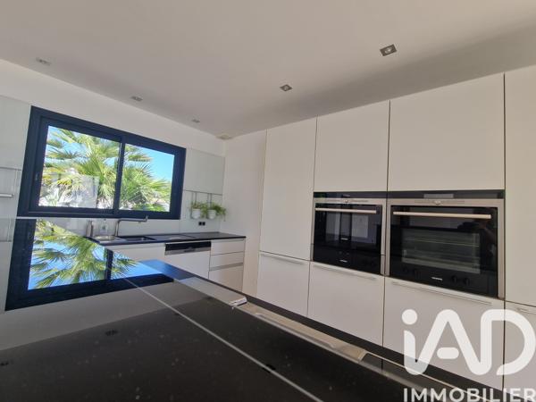 Maison à vendre 5 pièces 158 m² Saint-Hilaire-de-Riez