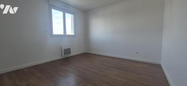 MAISON RECENTE - VIE DE PLAIN PIED - 4 CH