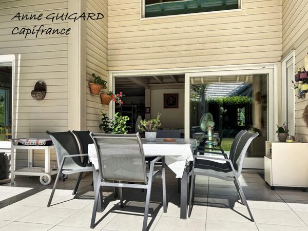 SAINT-JORIOZ (74) - Magnifique villa au calme à 200m du lac d'Annecy