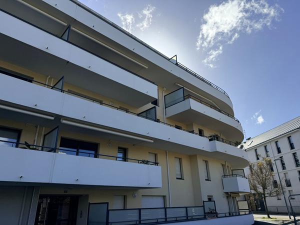 Appartement T3 récent Villes Martin