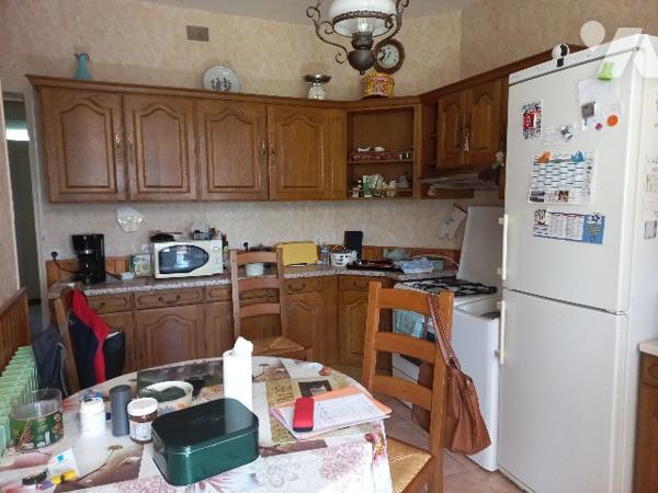 Maison mitoyenne à usage d'habitation