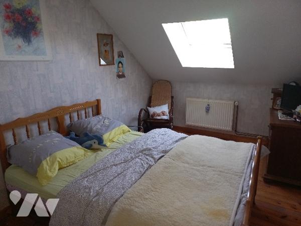Maison mitoyenne à usage d'habitation