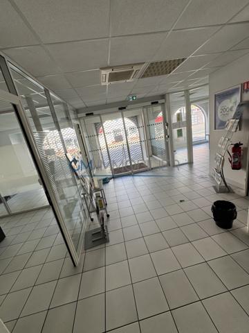 SAINT-PAUL-LÈS-DAX – IMMEUBLE 300 M² À RÉNOVER – EMPLACEMENT STRATÉGIQUE – FORT POTENTIEL