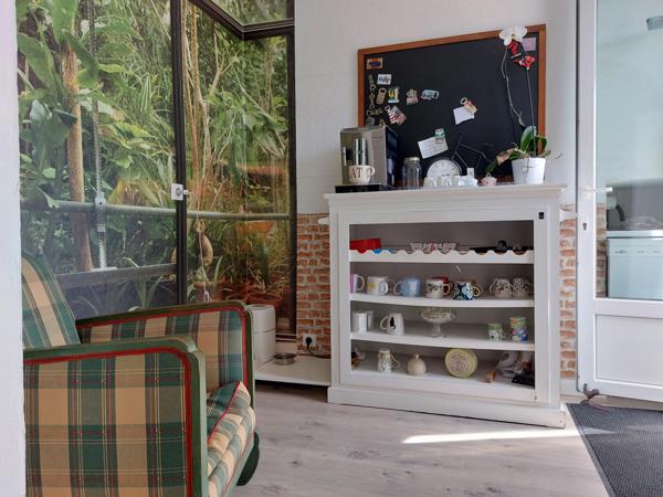 Maison à vendre 7 pièces MONTAUBAN (82) avec chambres d'hôtes, piscine, jardin et dépendance.