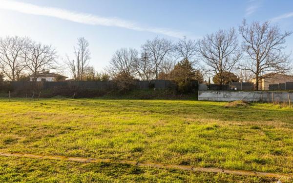 Terrain à vendre    Tournefeuille