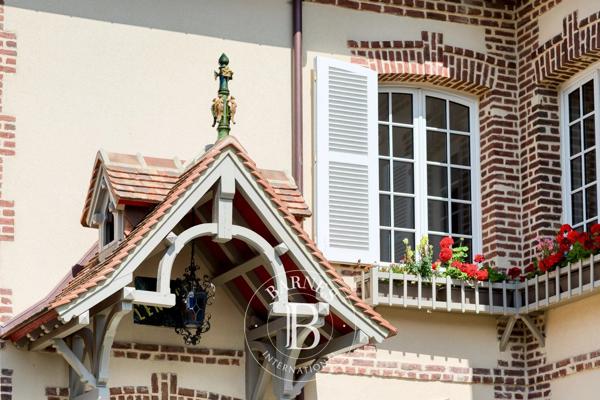 Deauville, Maison 7 Chambres -  266 m² à vendre