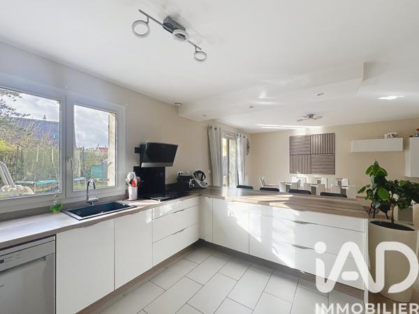 Maison à vendre 6 pièces 104 m² Tournan-en-Brie