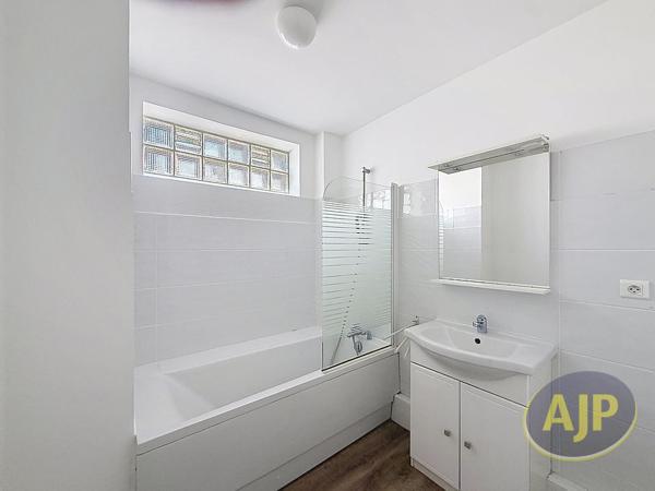 Appartement à vendre Arcachon - 3 pièces, 58m² avec 2 chambre(s) à 383 500€ - AJP Immobilier Arcachon