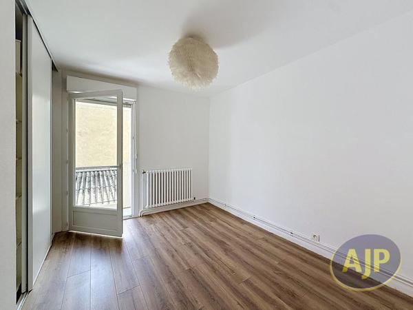 Appartement à vendre Arcachon - 3 pièces, 58m² avec 2 chambre(s) à 383 500€ - AJP Immobilier Arcachon