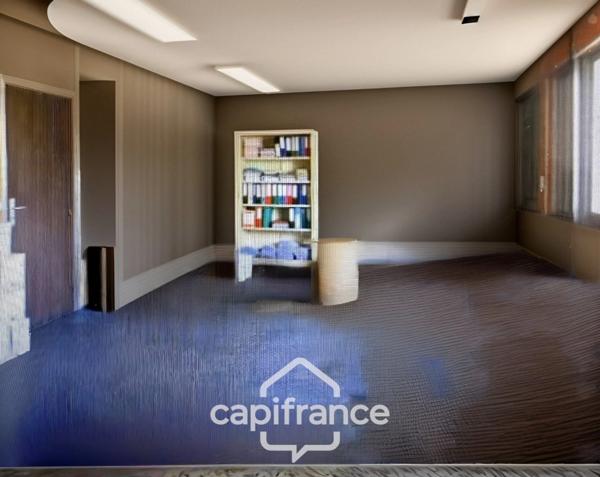 Local industriel et bureau à vendre FRESSENNEVILLE (80)