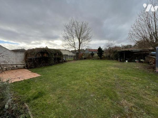 AIRAINES - EXCLUSIVITE - MAISON DE VILLAGE - 5 CHAMBRES - JARDIN - CAVE