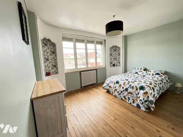 AIRAINES - EXCLUSIVITE - MAISON DE VILLAGE - 5 CHAMBRES - JARDIN - CAVE