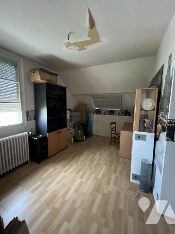 AIRAINES - EXCLUSIVITE - MAISON DE VILLAGE - 5 CHAMBRES - JARDIN - CAVE