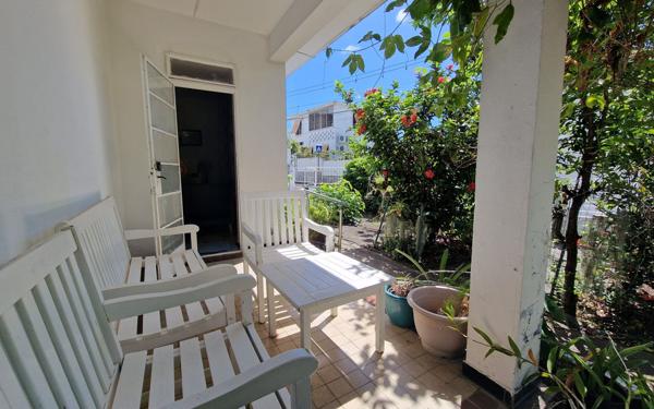 Maison à vendre    6 pièces • 92,50 m2 Saint-Denis