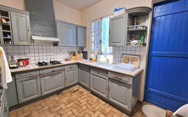 Maison à vendre    6 pièces • 92,50 m2 Saint-Denis