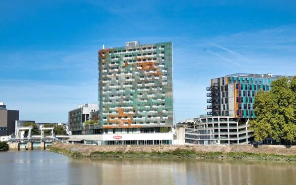 INVESTISSEMENT LOCATIF – NANTES - Résidence Residhome Berges de la Loire**** - 6,71%  de rentabilité.