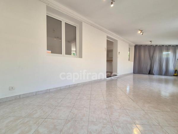 Maison à vendre 3 pièces ROYAN (17). Plain Pied. Terrain de 1130m²