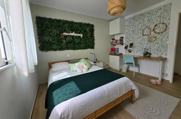 Maison haut standing 4 ch + studio
