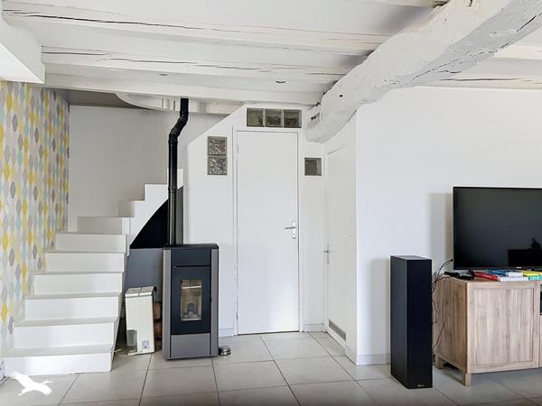 Maison 265 500 € Ambarès-et-Lagrave 5 p 90 m² DPE D