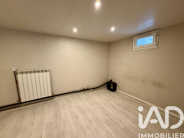 Maison à vendre 5 pièces 76 m² Villeneuve-le-Roi