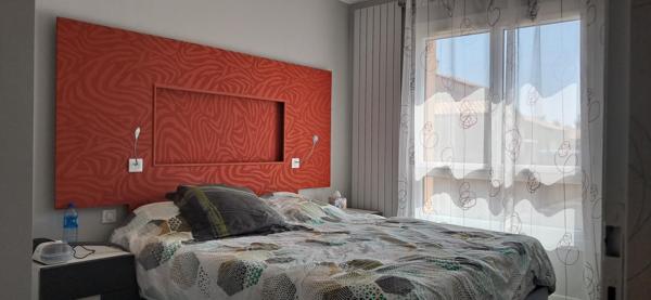 Maison familiale avec piscine et sous-sol total