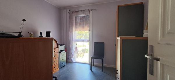 Maison familiale avec piscine et sous-sol total