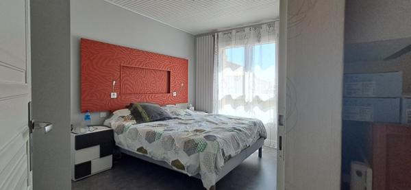 Maison familiale avec piscine et sous-sol total