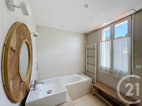 Maison à vendre  5 pièces - 150 m 2   LA BAULE  - 44
