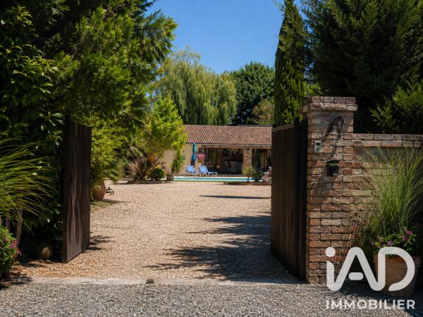 Maison à vendre 10 pièces 407 m² Saint-Dizier-les-Domaines