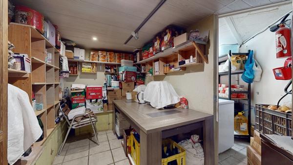 BEAU RESTAURANT - RUE PRIMATICE - MAIRIE PLACE D’ITALIE