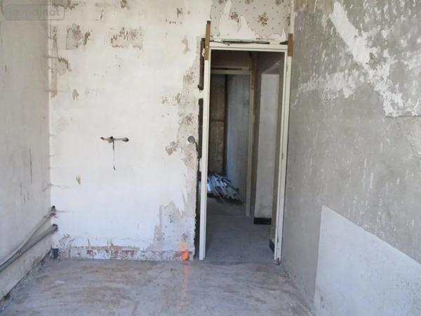 Achat - Appartement Carhaix-Plouguer 29270 3 pièces 85 m 2 302 m 2