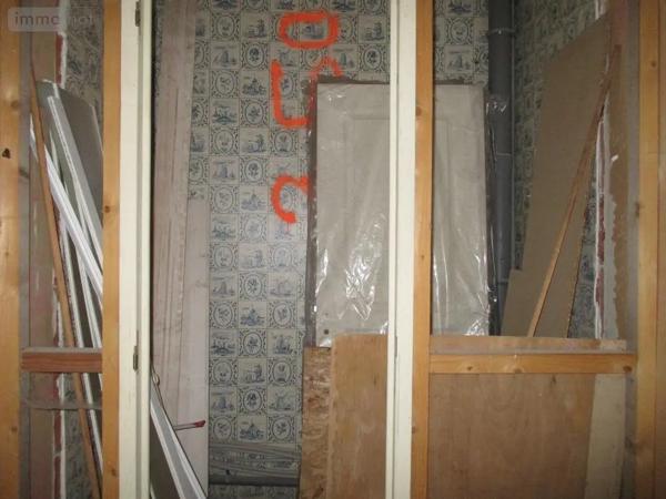 Achat - Appartement Carhaix-Plouguer 29270 3 pièces 85 m 2 302 m 2