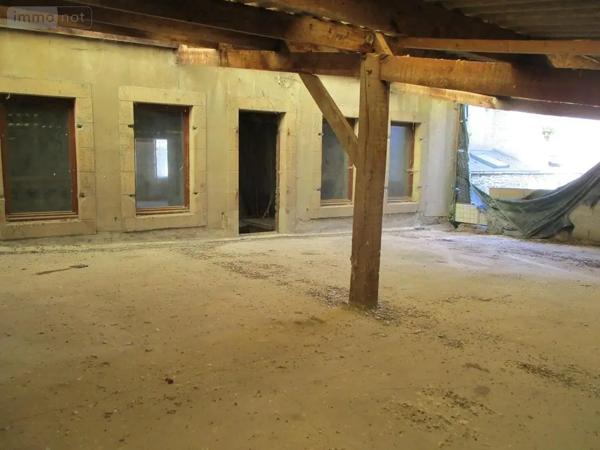 Achat - Appartement Carhaix-Plouguer 29270 3 pièces 85 m 2 302 m 2
