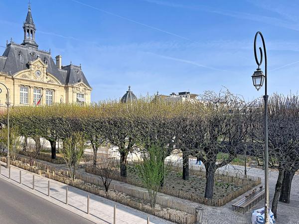 Appartement Suresnes 3 pièce(s) 44 m2